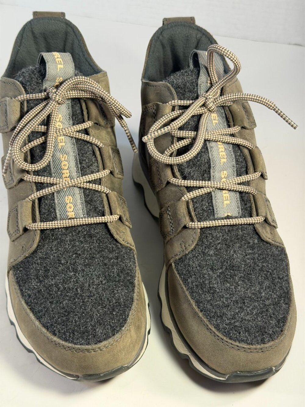 WOMEN'S SOREL SIZE 7.5 WATERPROOF BOOTIES - Picture 3 of 16